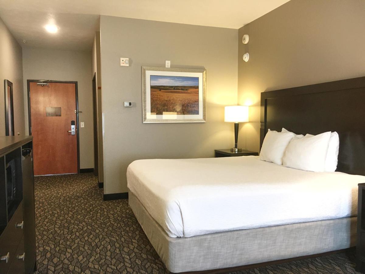 Best Western Wheatland Inn Colfax Bagian luar foto