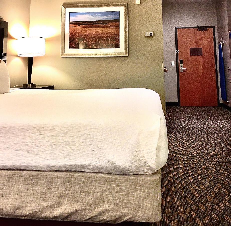 Best Western Wheatland Inn Colfax Bagian luar foto