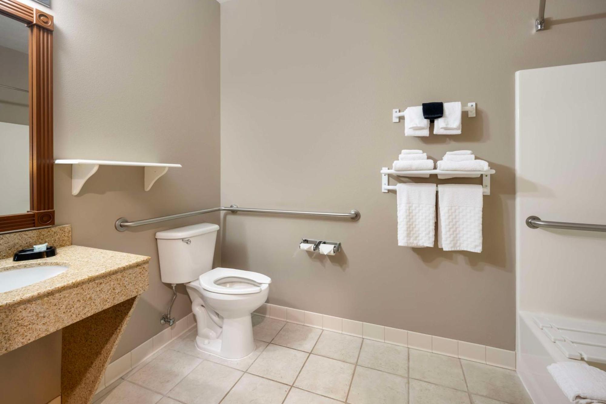 Best Western Wheatland Inn Colfax Bagian luar foto