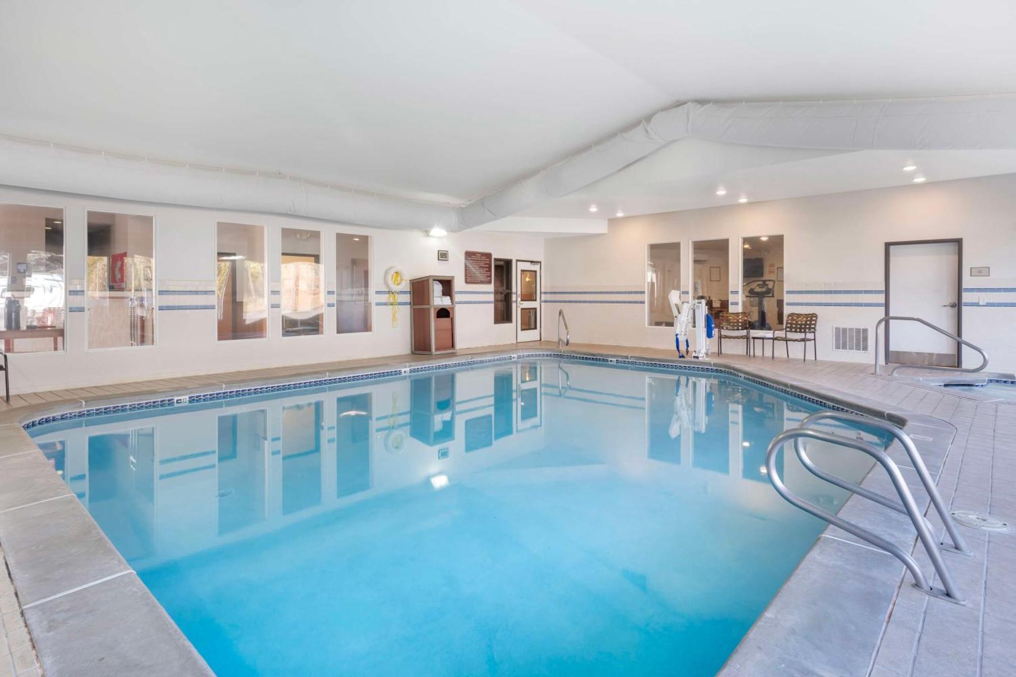 Best Western Wheatland Inn Colfax Bagian luar foto
